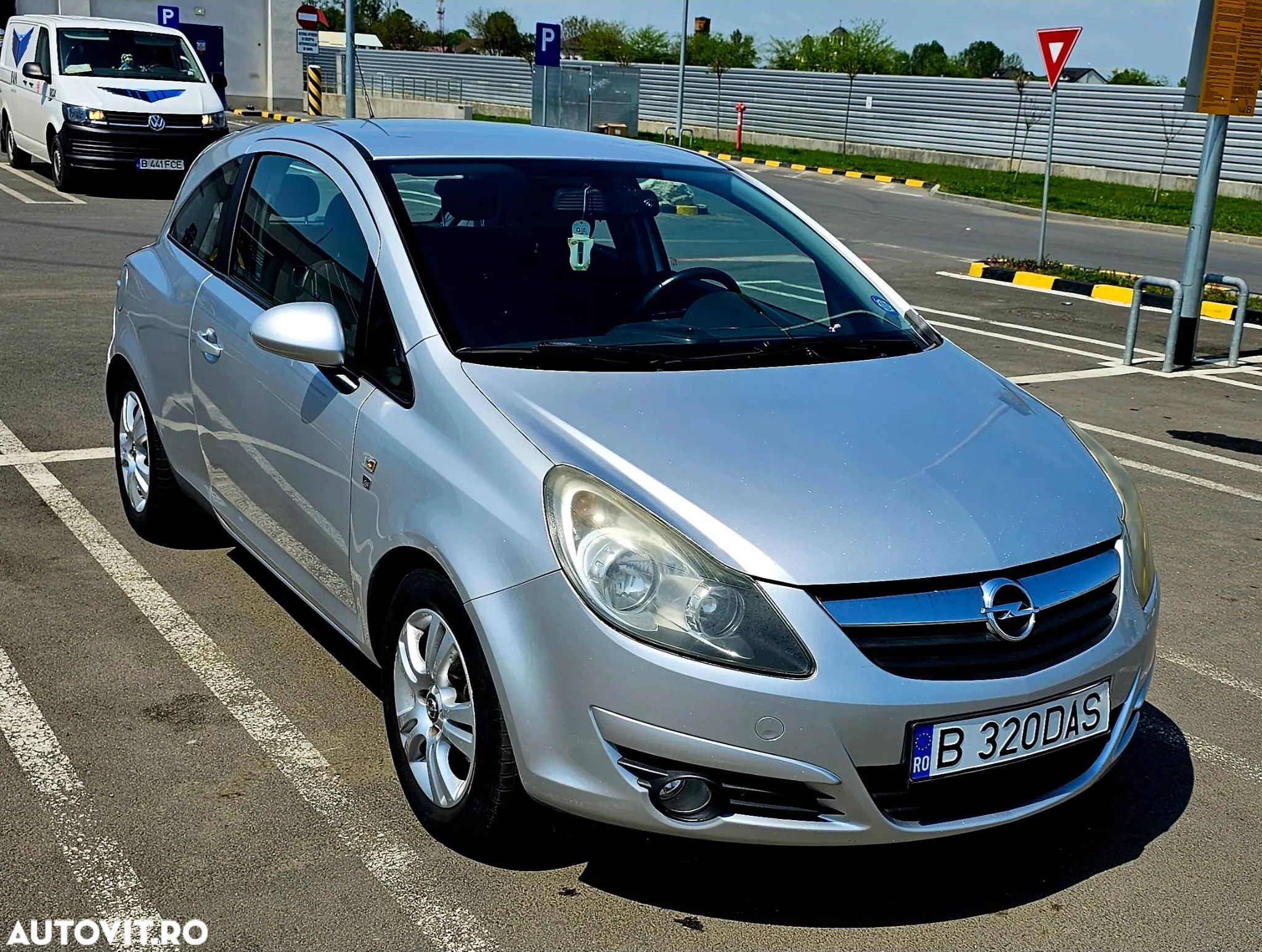 Opel Corsa 1.3 CDTI Cosmo - 1