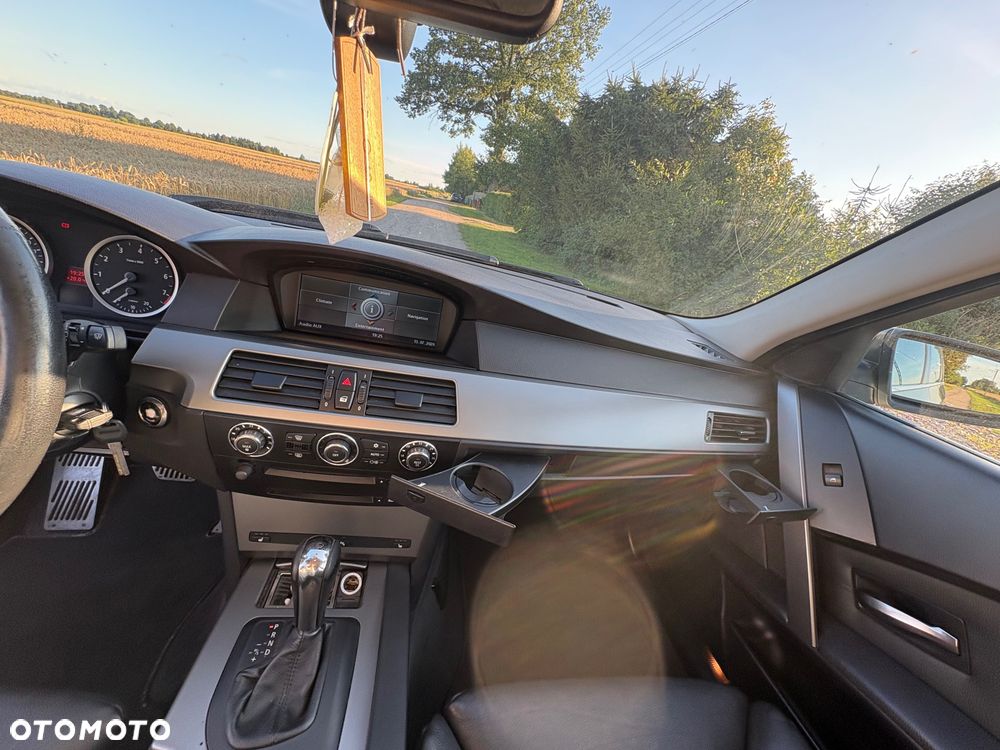BMW Seria 5 - 8