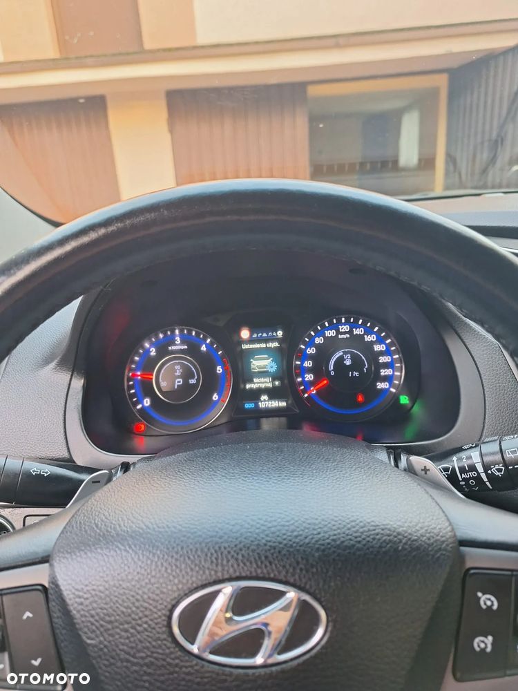 Hyundai i40 1.7 CRDi BlueDrive Premium DCT - 13
