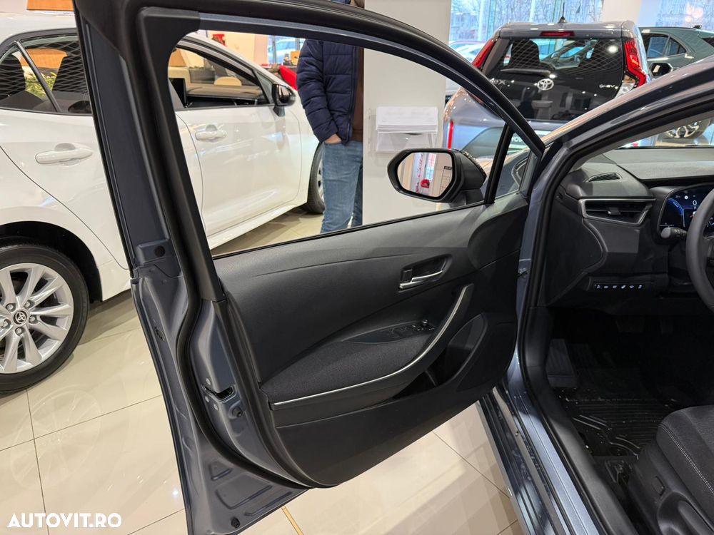 Toyota Corolla 1.8 HSD Dynamic - 5