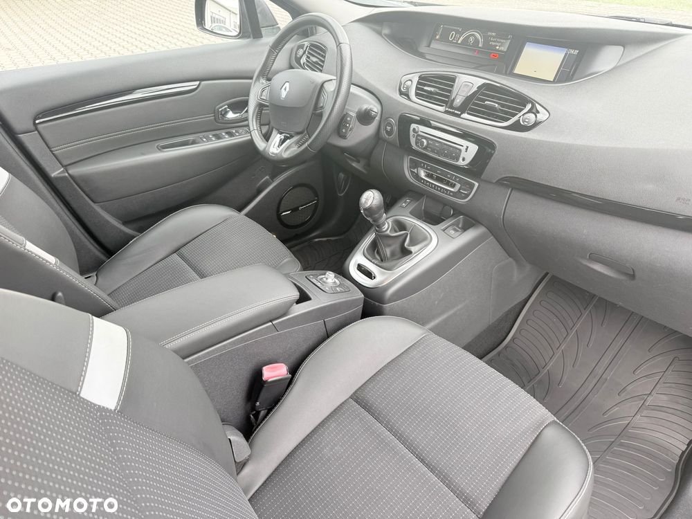 Renault Grand Scenic Gr 1.6 dCi Energy Bose Edition - 9