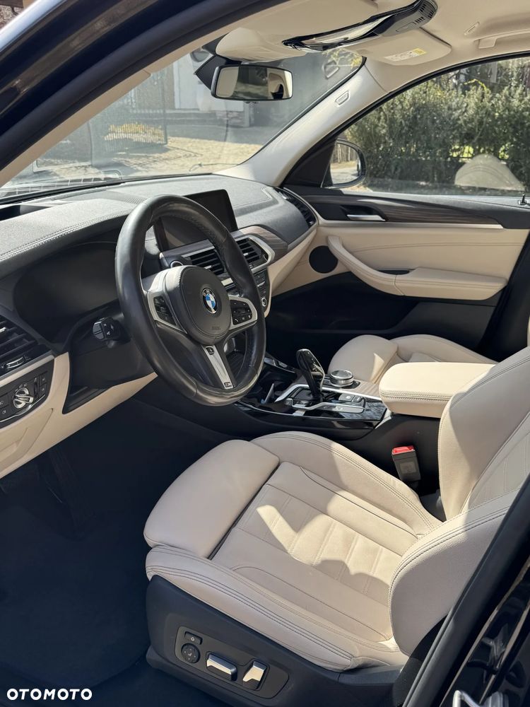 BMW X3 xDrive20d Luxury Line - 10