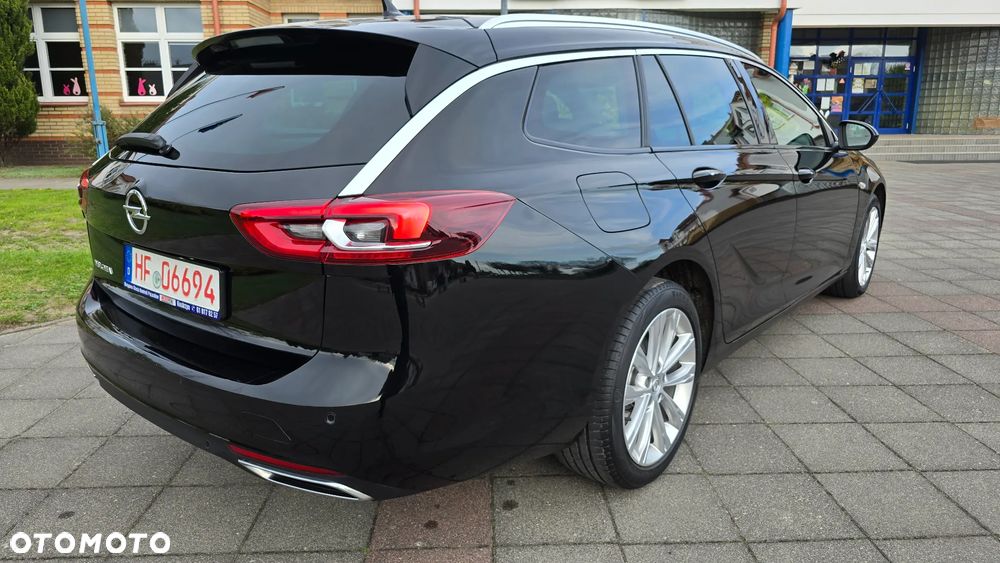 Opel Insignia 2.0 CDTI Ultimate S&S - 11