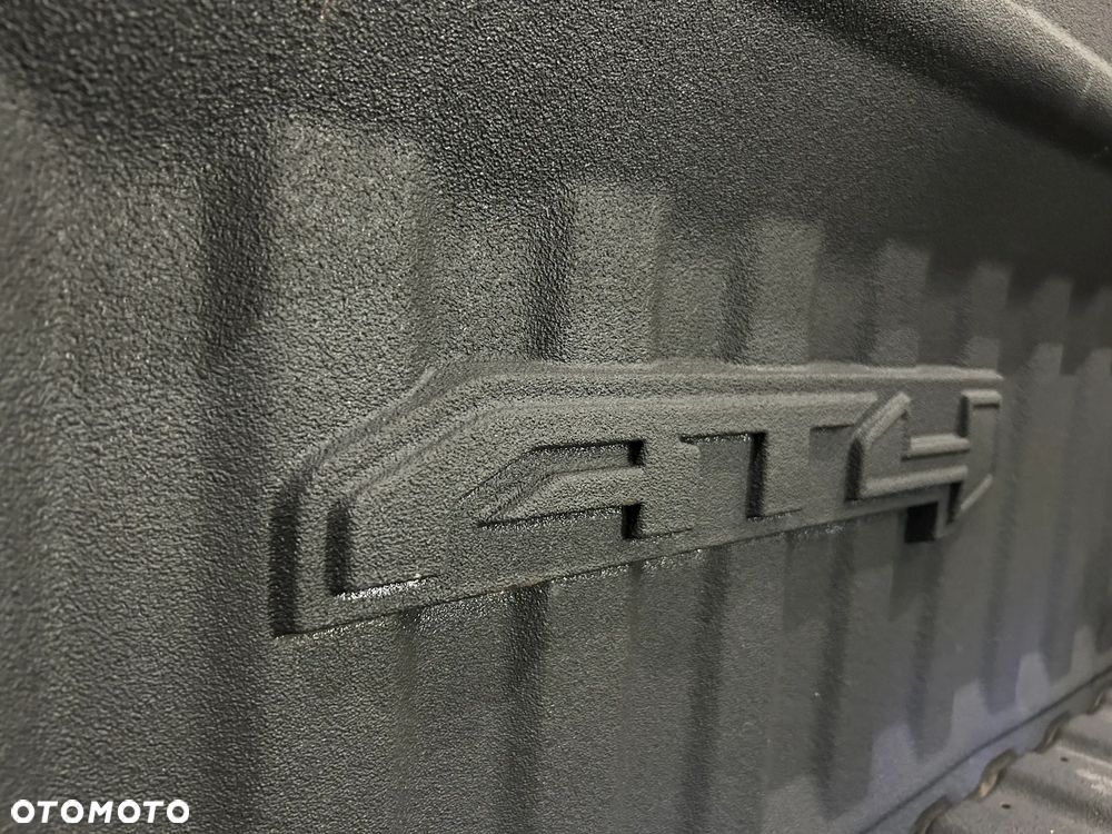 GMC Sierra - 31