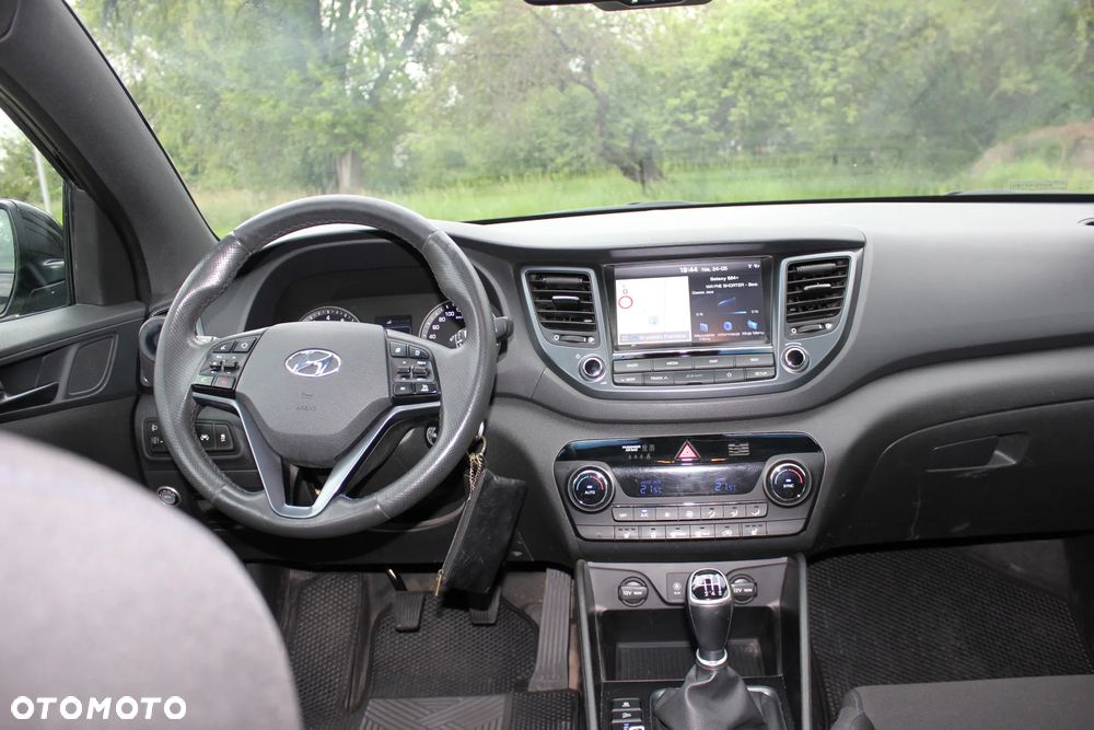 Hyundai Tucson - 24