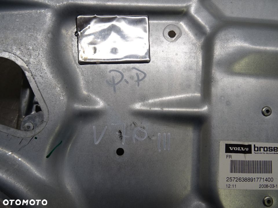 VOLVO V70 III 07-12 2.4D PODNOŚNIK SZYB PRAWY PRZÓD PRZEDNI - 11