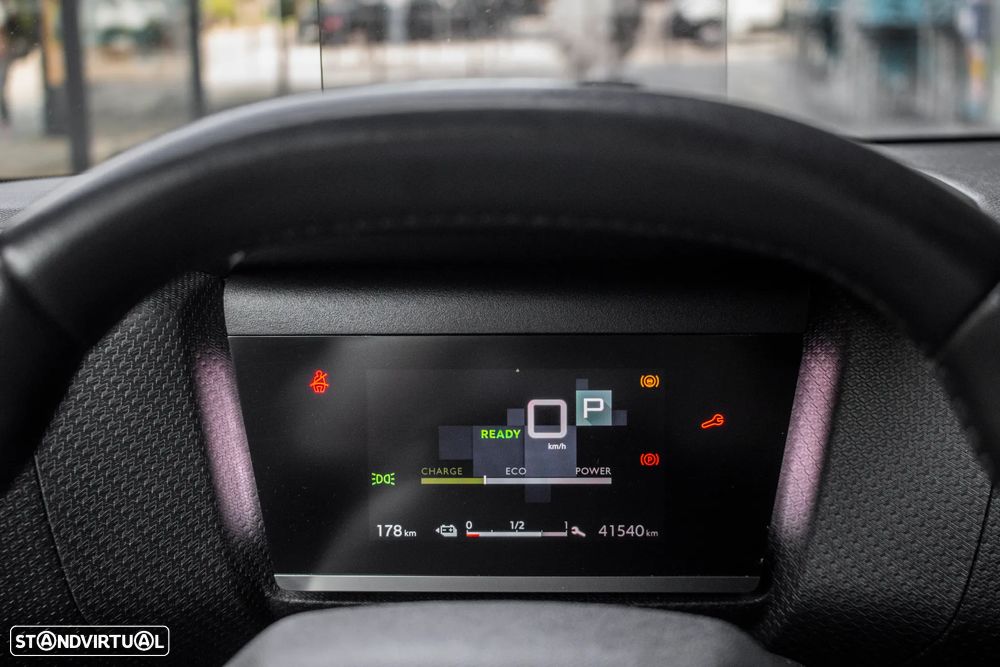 Citroën e-C4 50 kWh Shine - 18