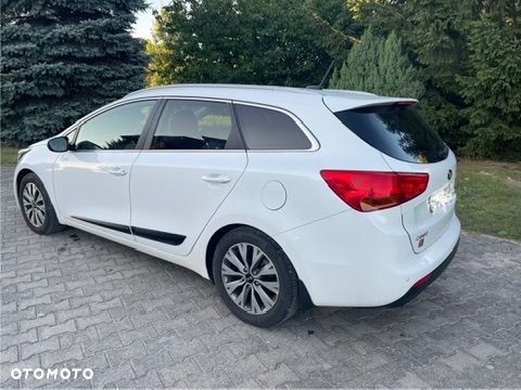 Kia Ceed 1.6 CRDi L DCT - 4