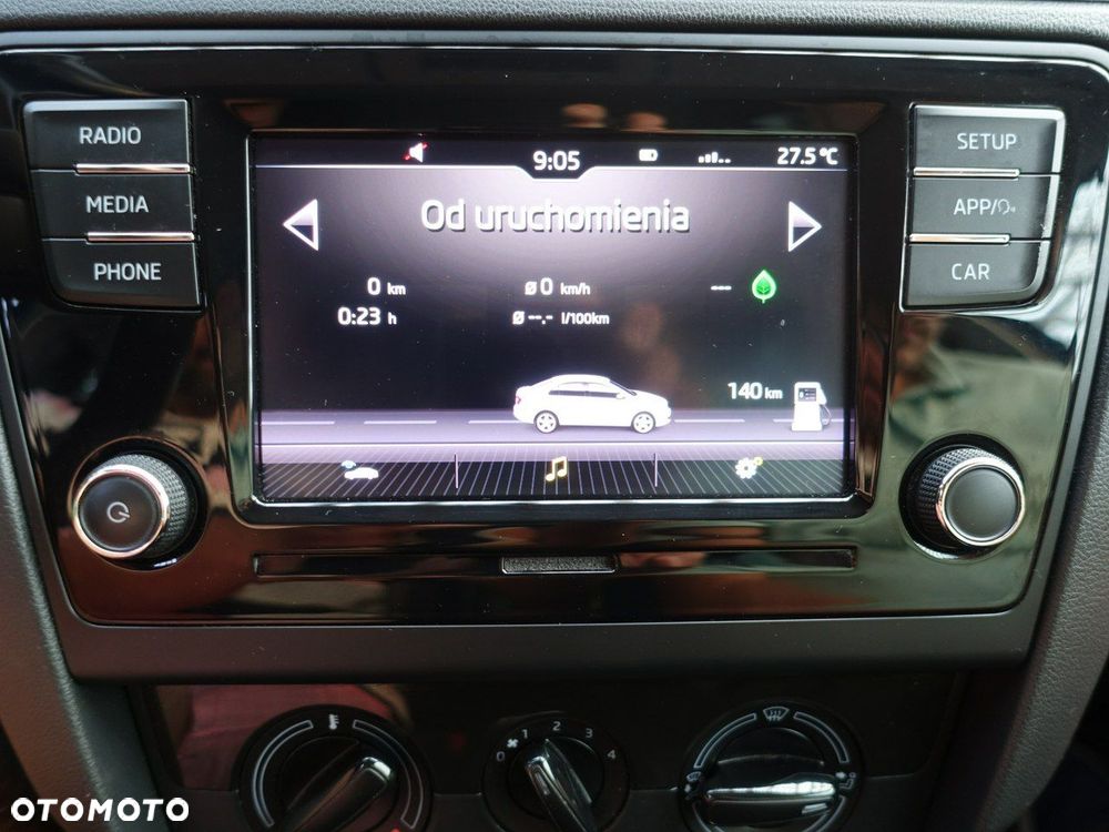 Skoda RAPID - 33