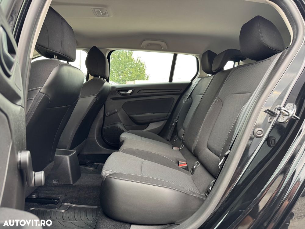 Renault Megane TCe GPF Life - 12