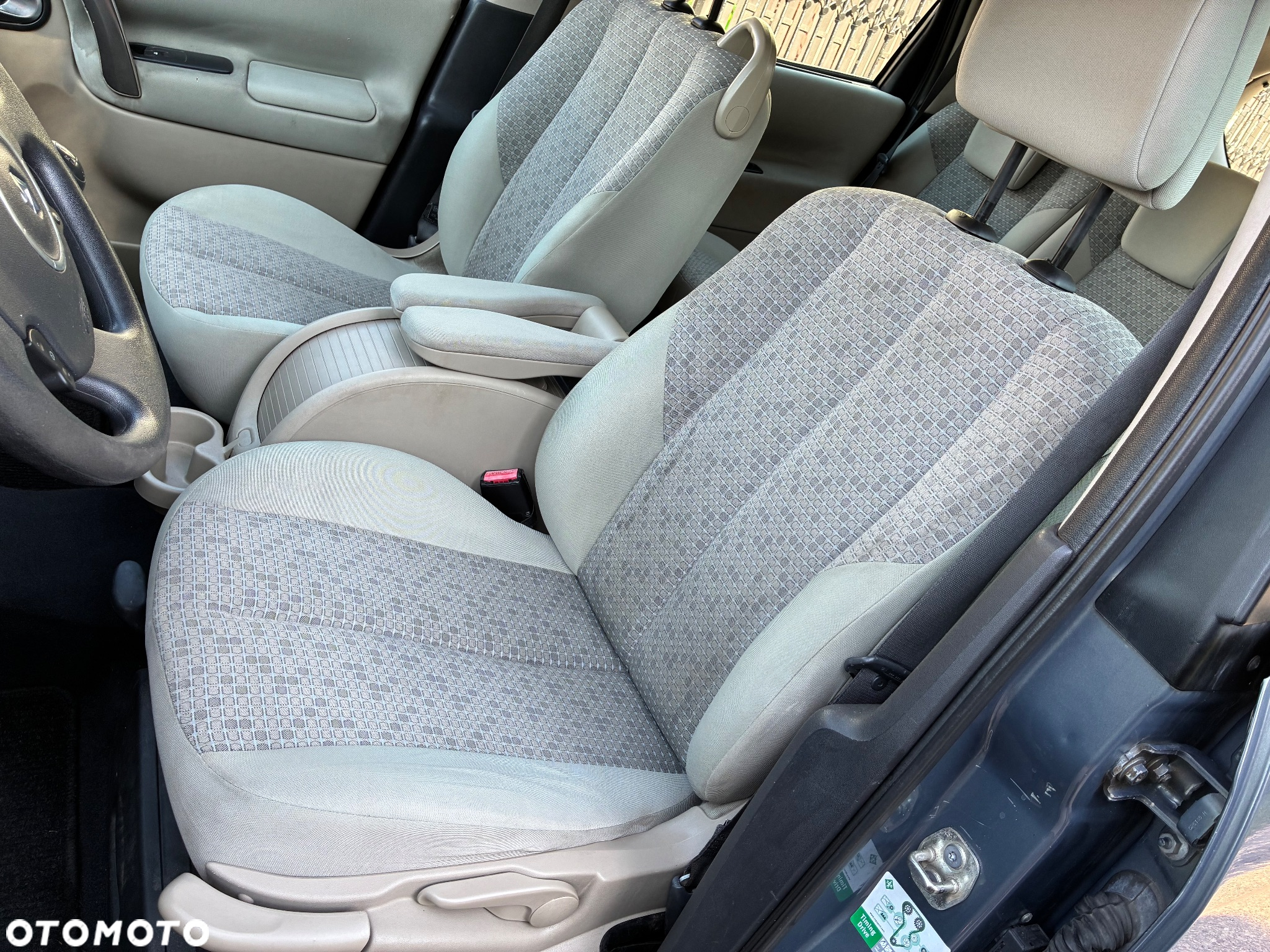 Renault Scenic 1.6 16V 110 Expression - 13