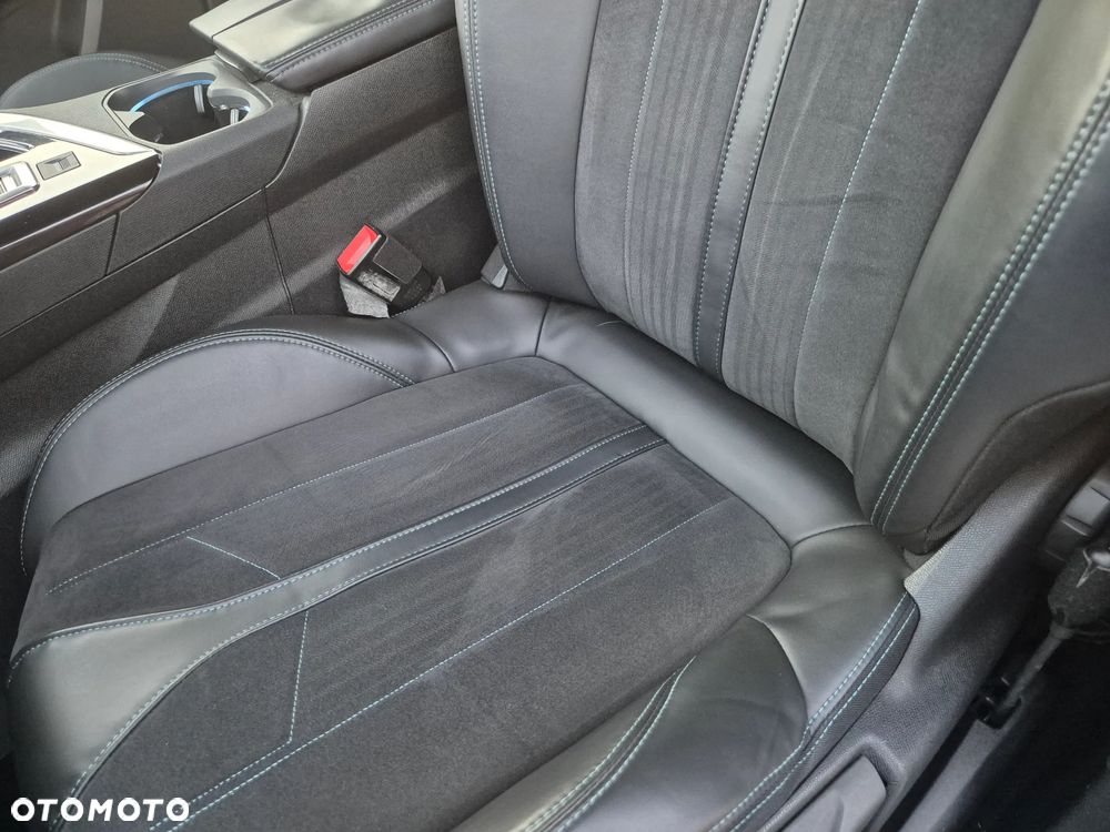 Peugeot 5008 BlueHDi 130 EAT8 Crossway - 22