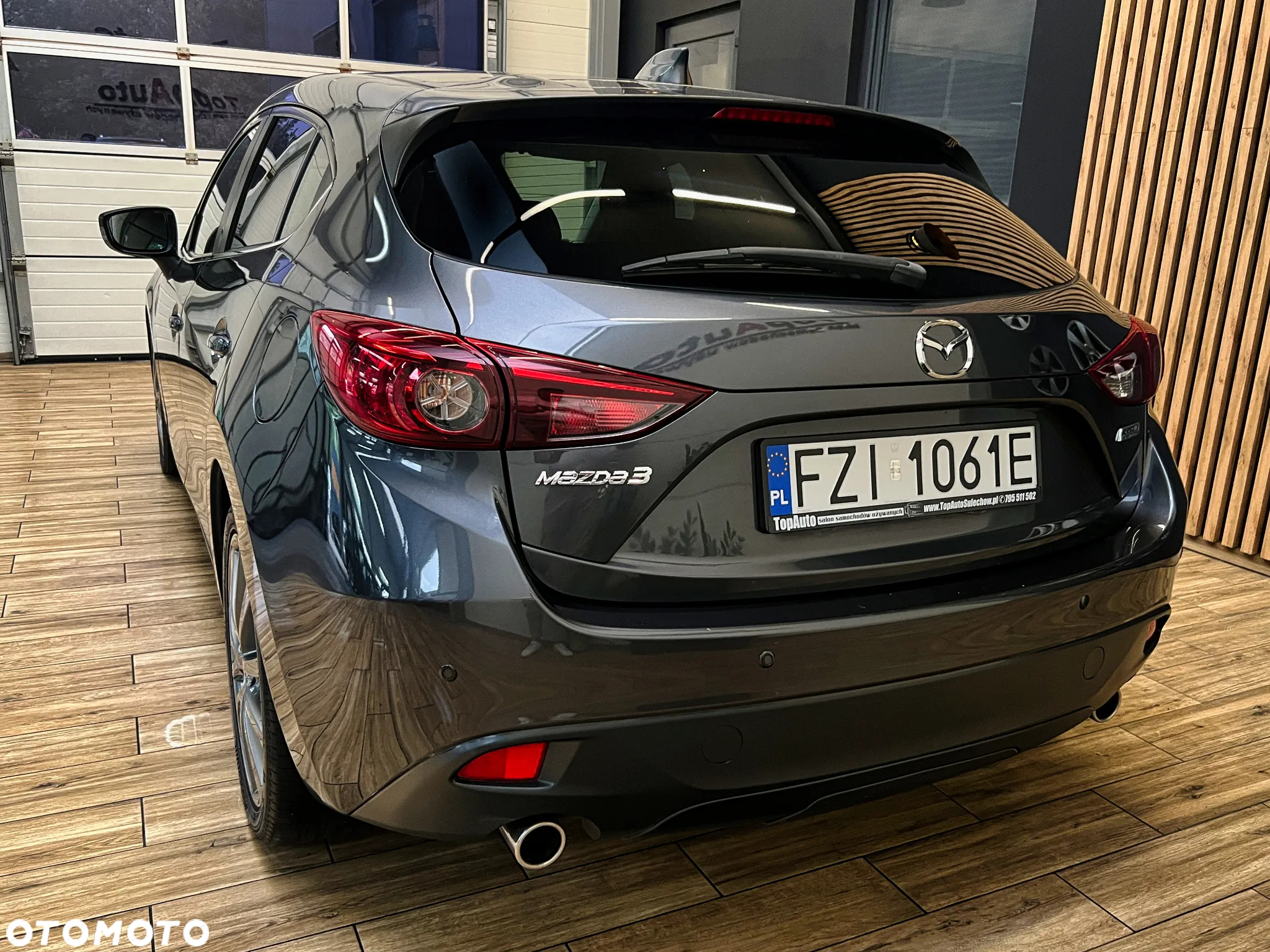Mazda 3 - 10