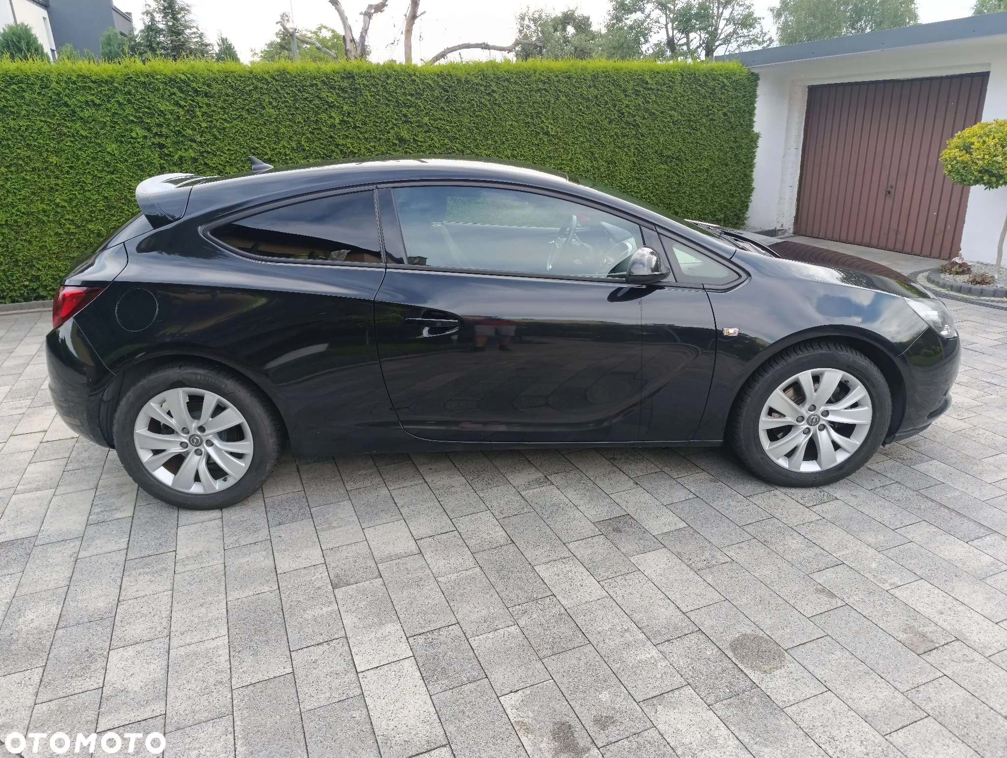 Opel Astra IV GTC 1.4 T Enjoy - 8
