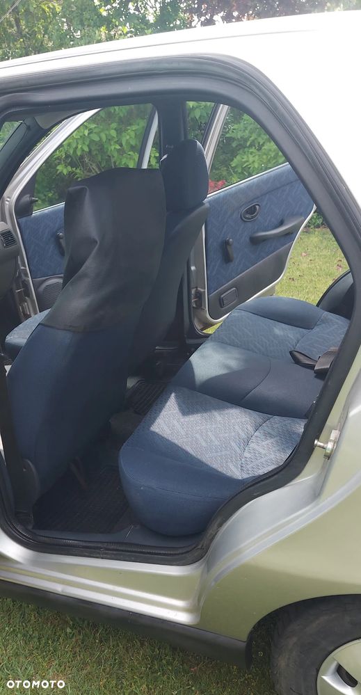 Fiat Albea 1.2 16V Actual / EL - 12