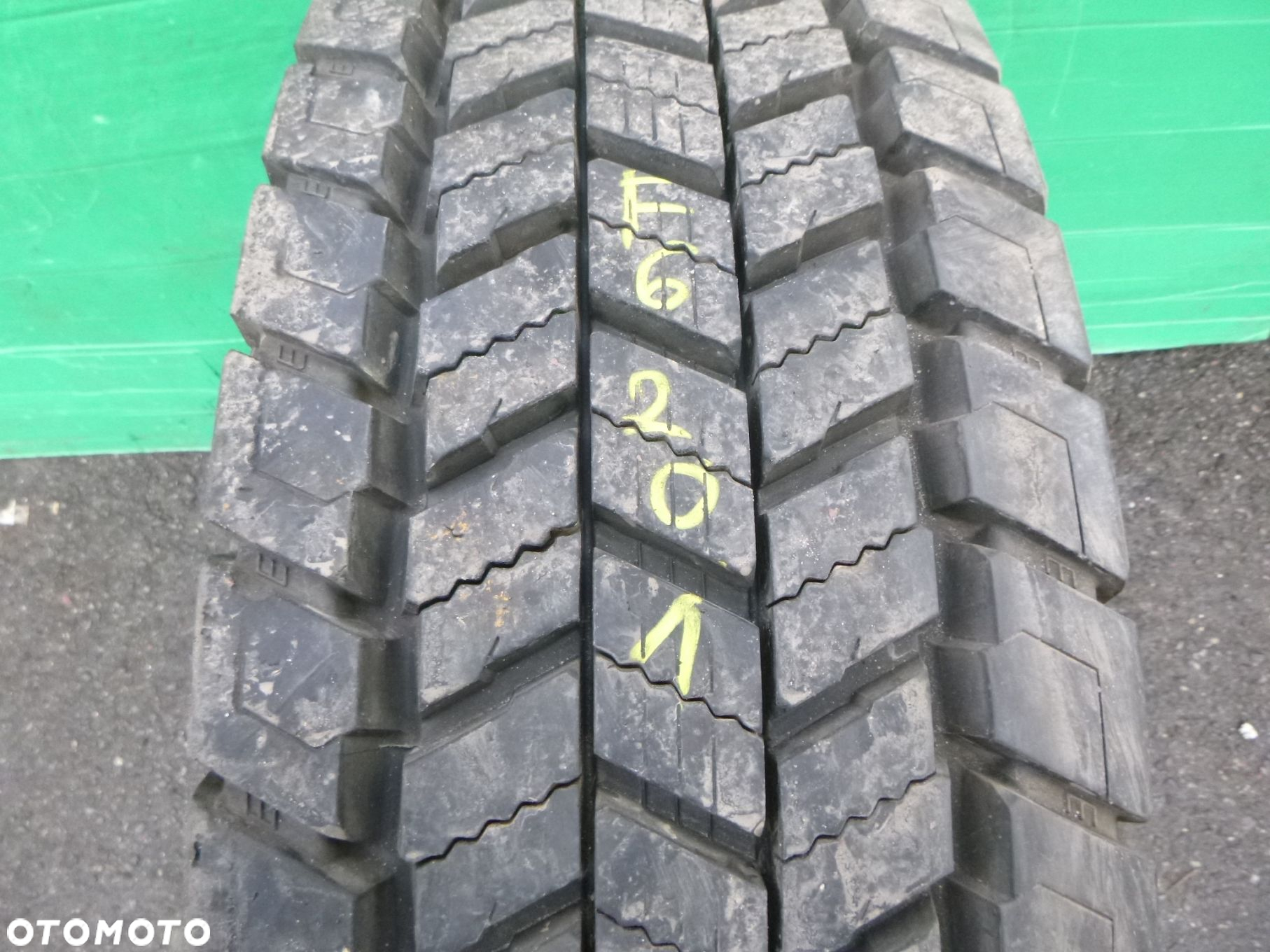 Opona 295/80R 22.5 Semperit RUNNER D2 Napędowa. Opony ciężarowe - 2
