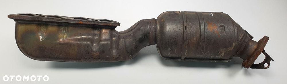KATALIZATOR KOLEKTOR WYDECHOWY PRAWY VW PASSAT B5 W8 3B7131701M - 3