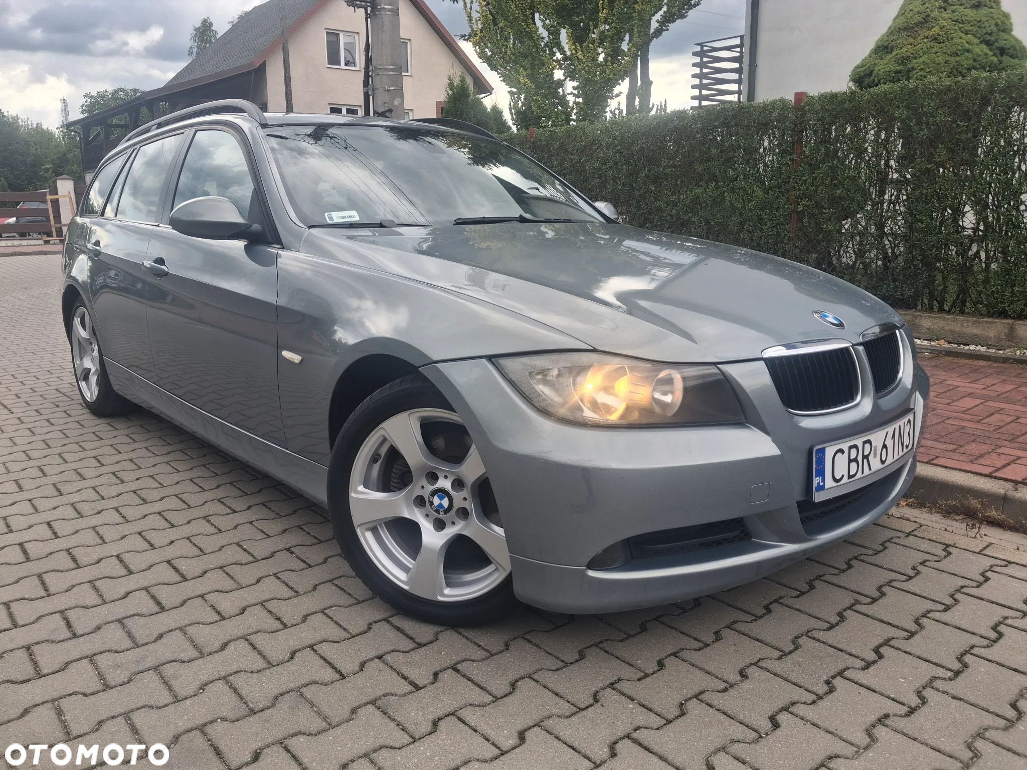 BMW Seria 3 320d DPF Touring Edition Fleet - 37
