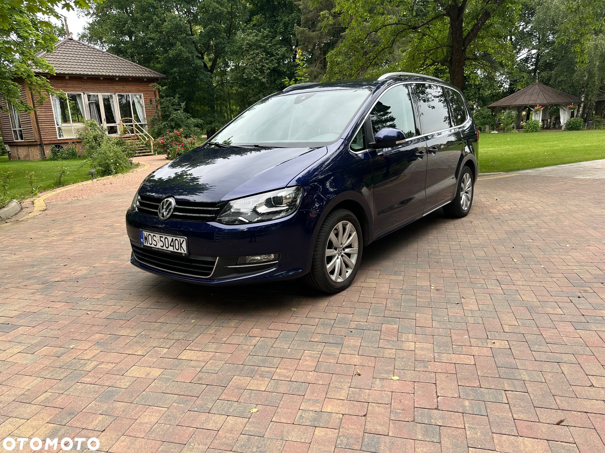 Volkswagen Sharan 2.0 TDI BMT Highline DSG - 2