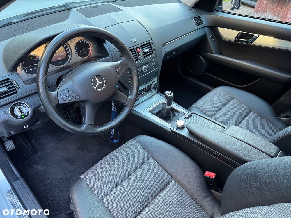 Mercedes-Benz Klasa C 200 Kompressor Avantgarde - 12