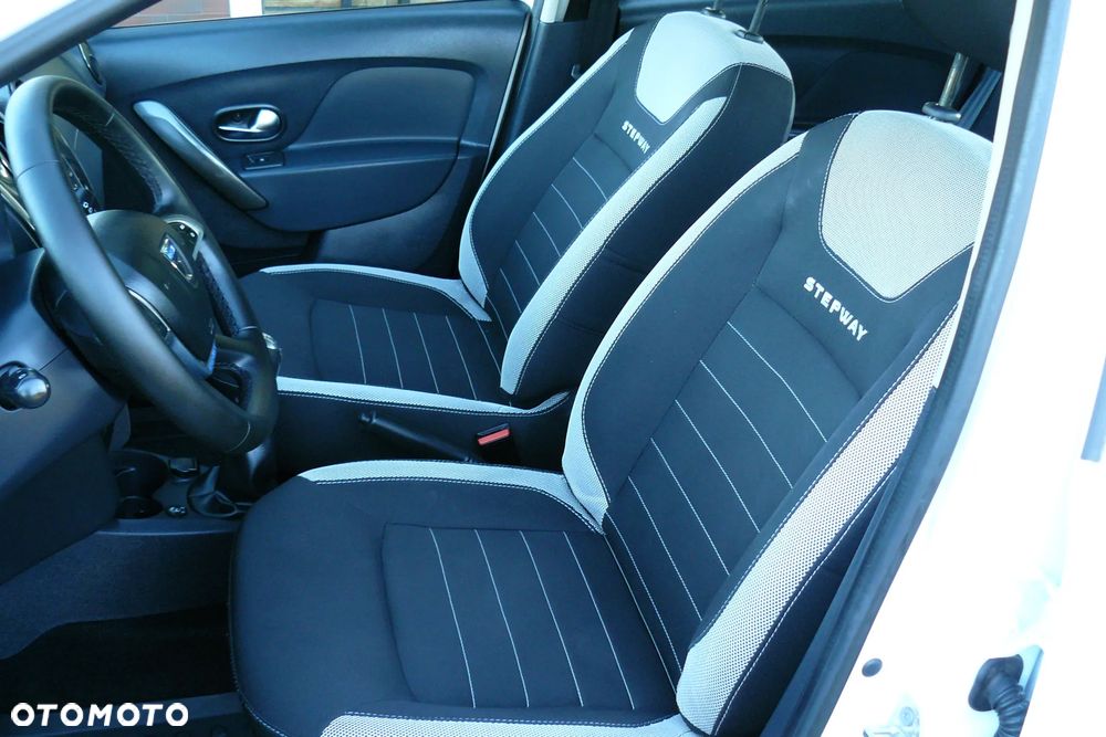 Dacia Sandero Stepway 0.9 TCe Laureate S&S - 17