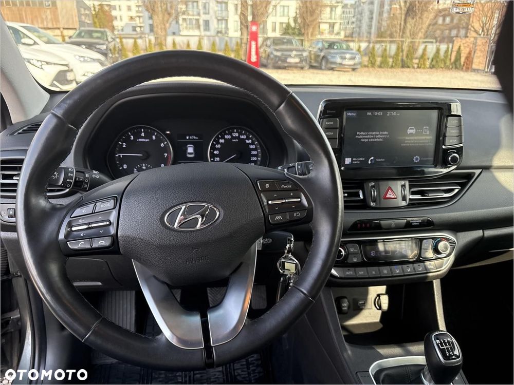 Hyundai i30 1.0 T-GDI Smart - 13