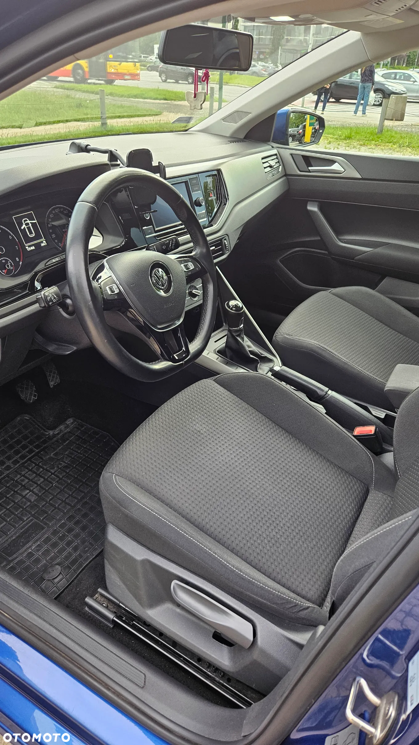 Volkswagen Polo 1.0 TSI Comfortline - 10