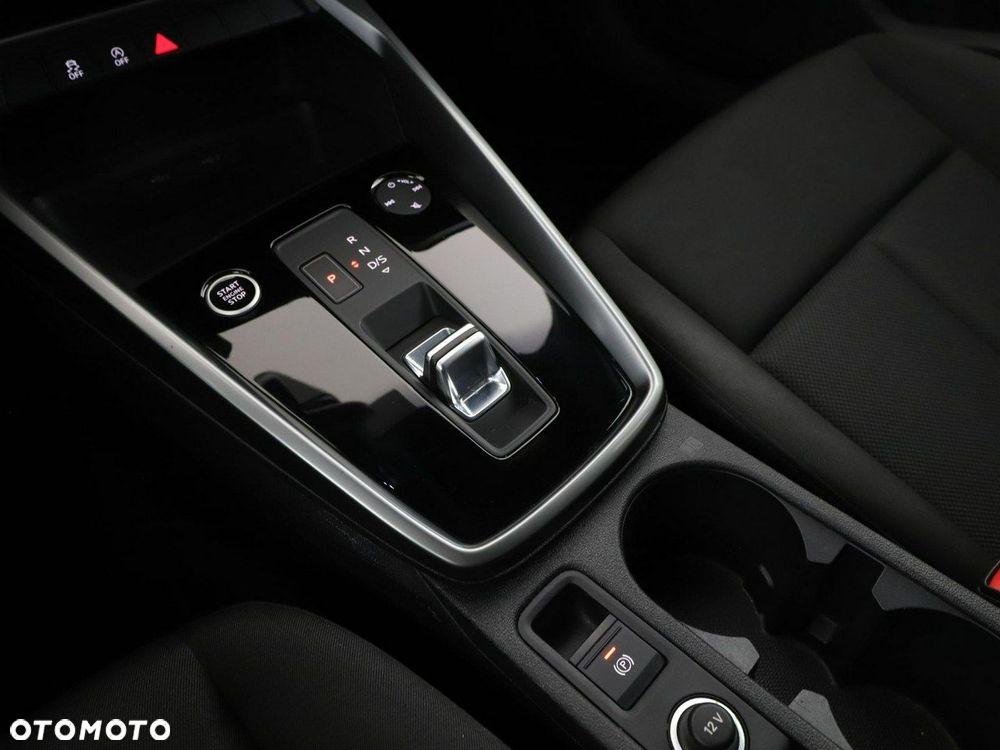 Audi A3 Sportback 35 TFSI mHEV Advanced S tronic - 29
