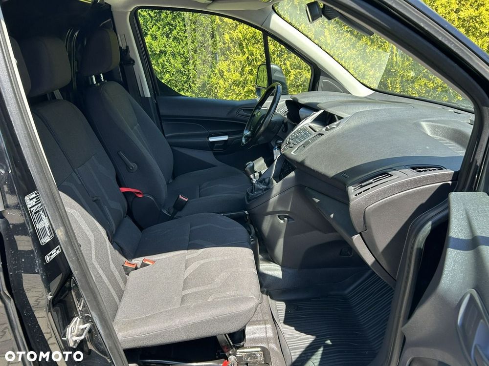 Ford Transit Connect - 8