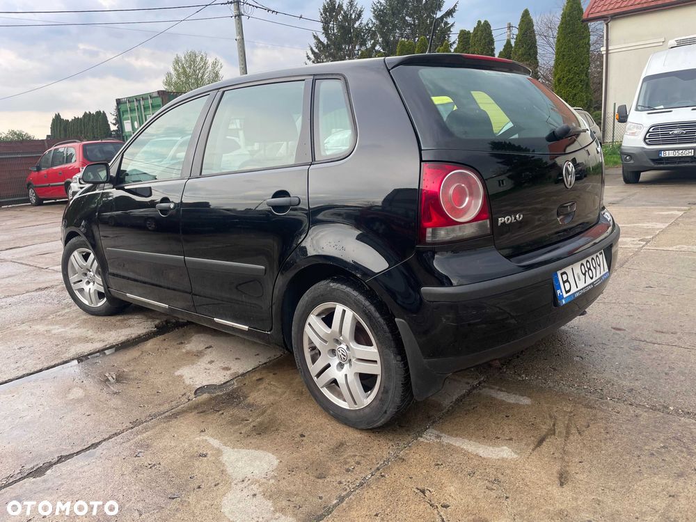 Volkswagen Polo - 4
