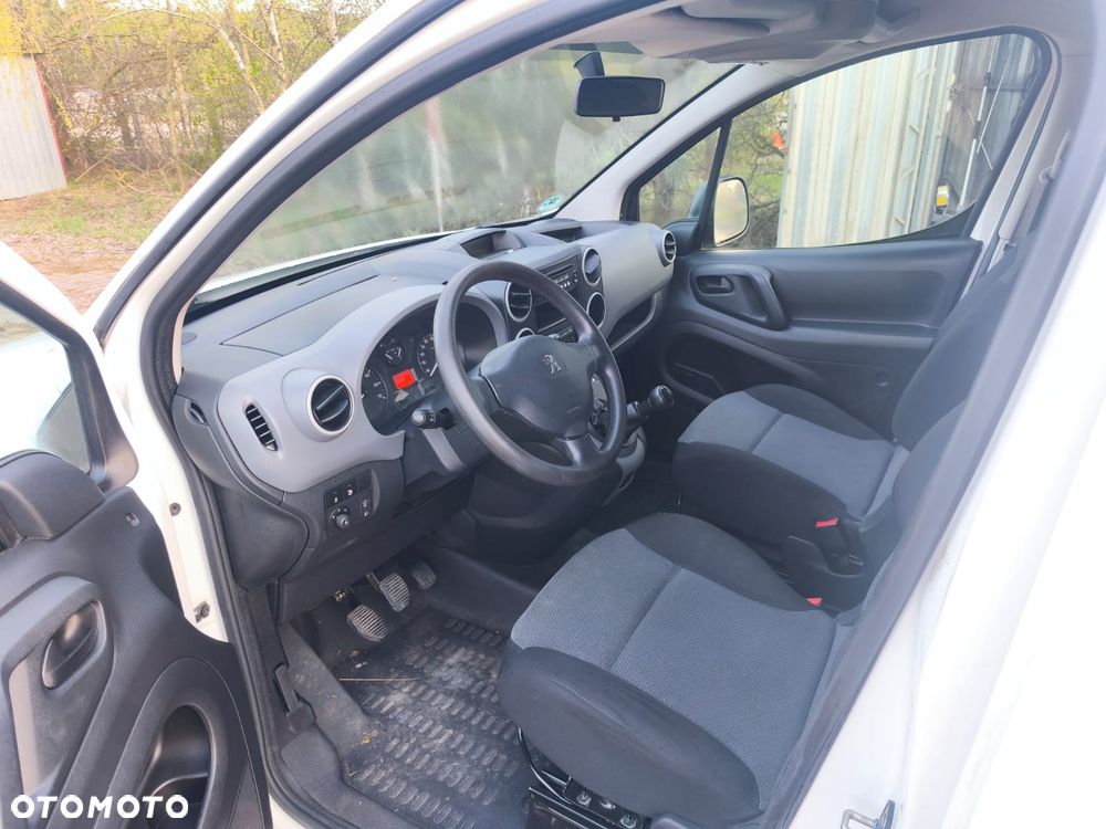 Peugeot Partner - 8