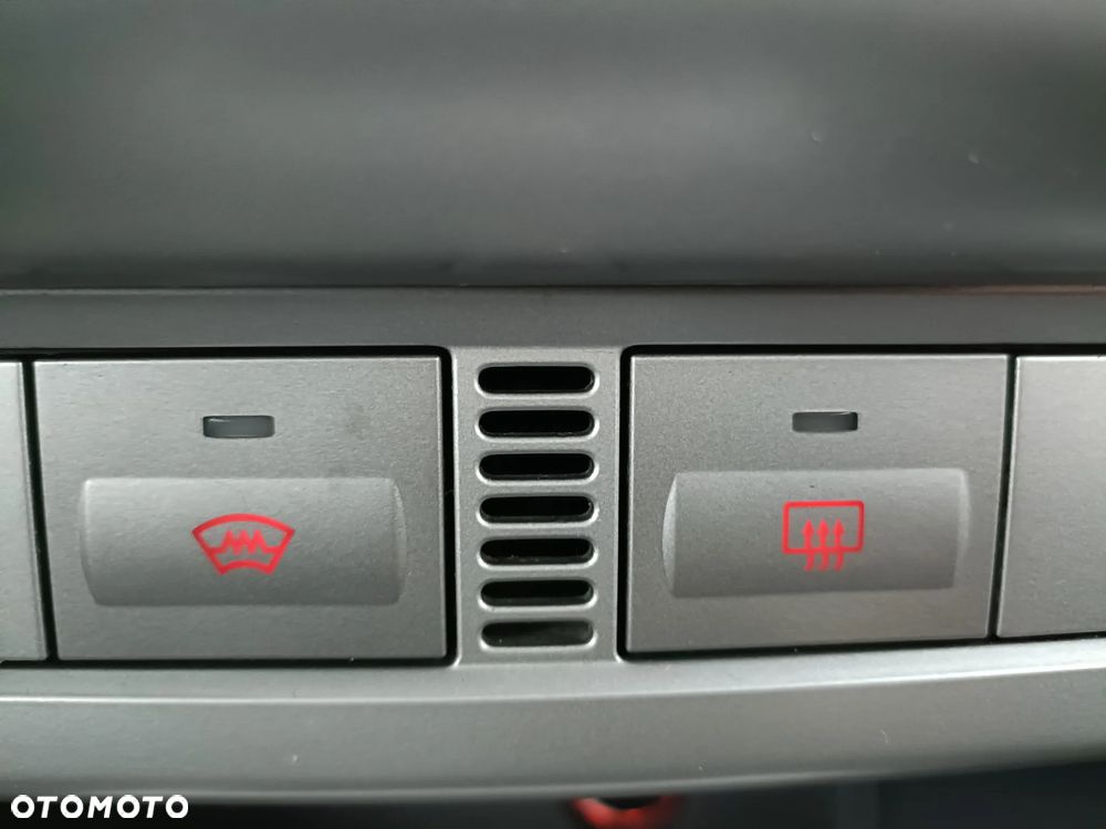 Ford Focus 1.4 16V Style - 21