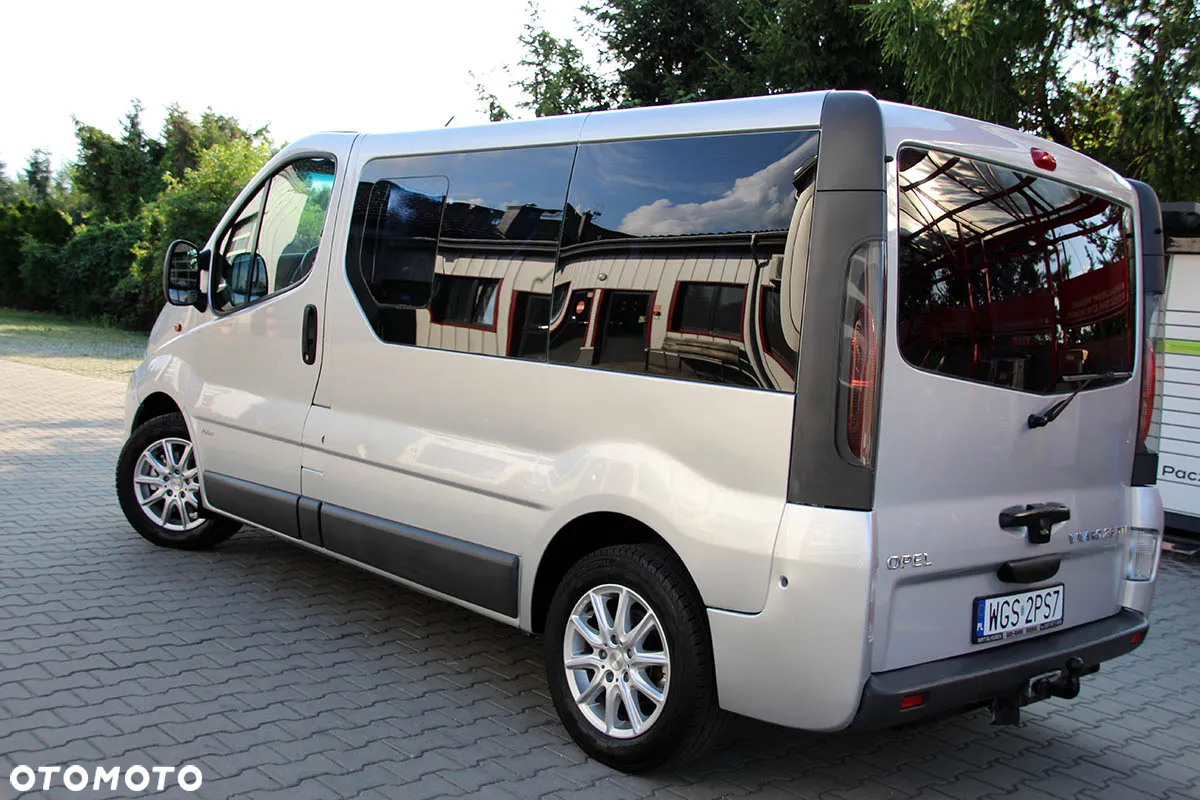 Opel Vivaro DTI Tour - 14