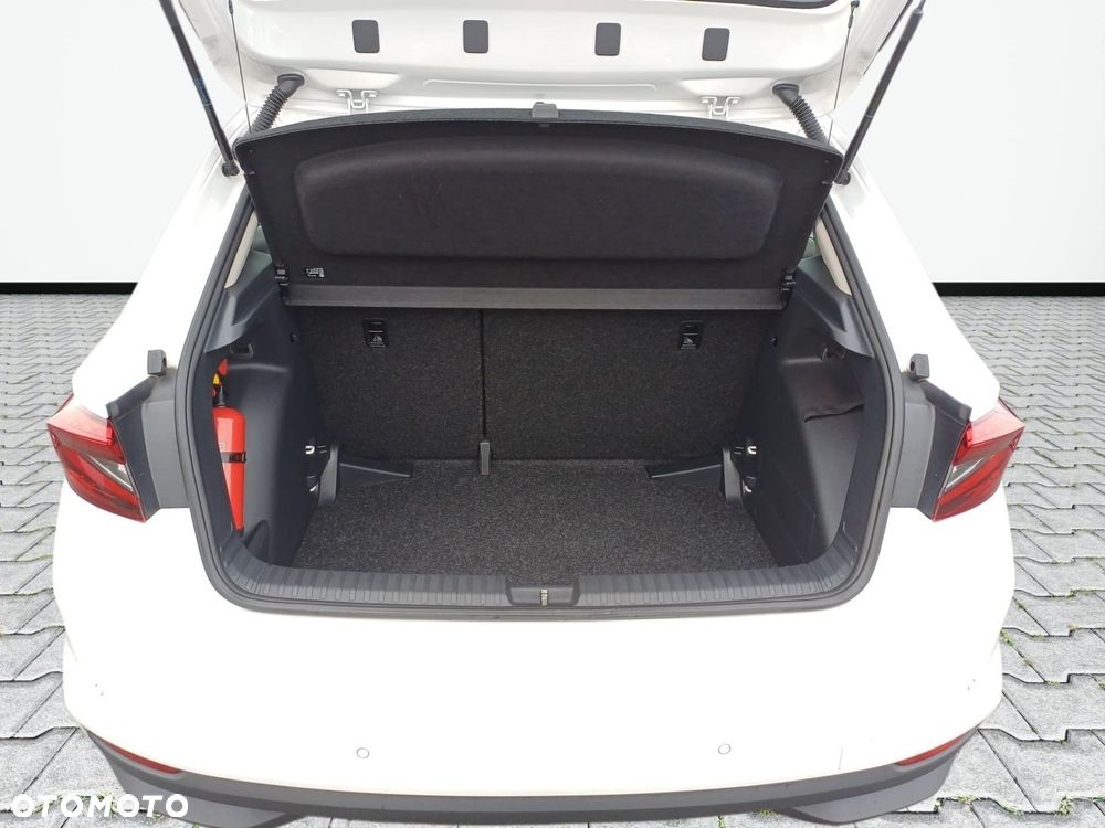 Skoda Fabia 1.0 TSI Selection DSG - 25