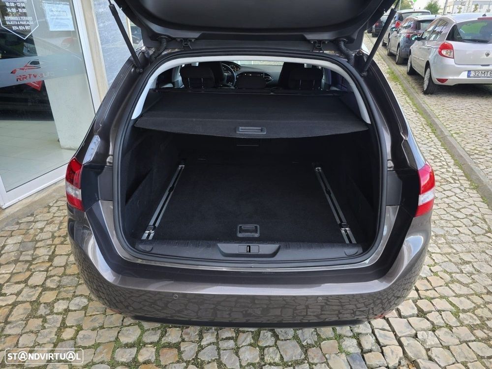 Peugeot 308 SW 1.6 BlueHDi Allure - 8