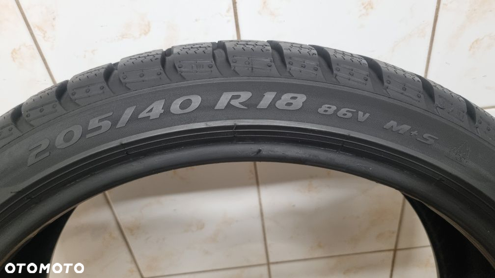 2 opony zimowe 205/40 R18 86V XL Pirelli Winter Sottozero 3 - 7