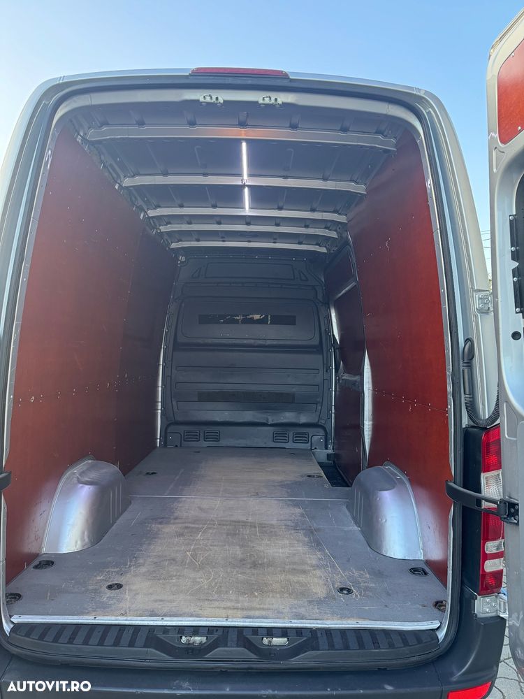 Mercedes-Benz Sprinter - 8