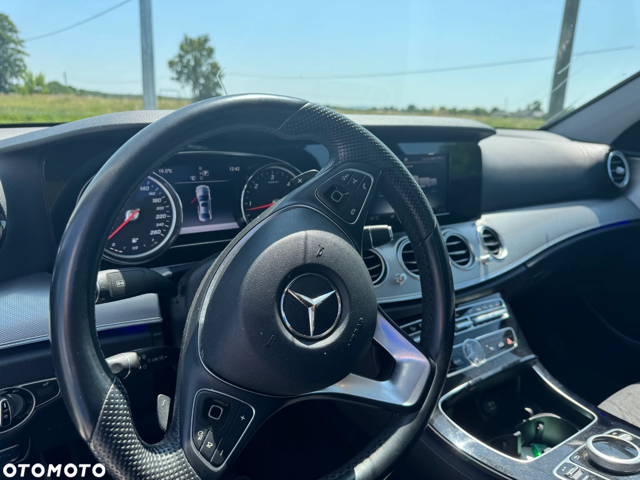 Mercedes-Benz Klasa E 220 d 4-Matic 9G-TRONIC - 10