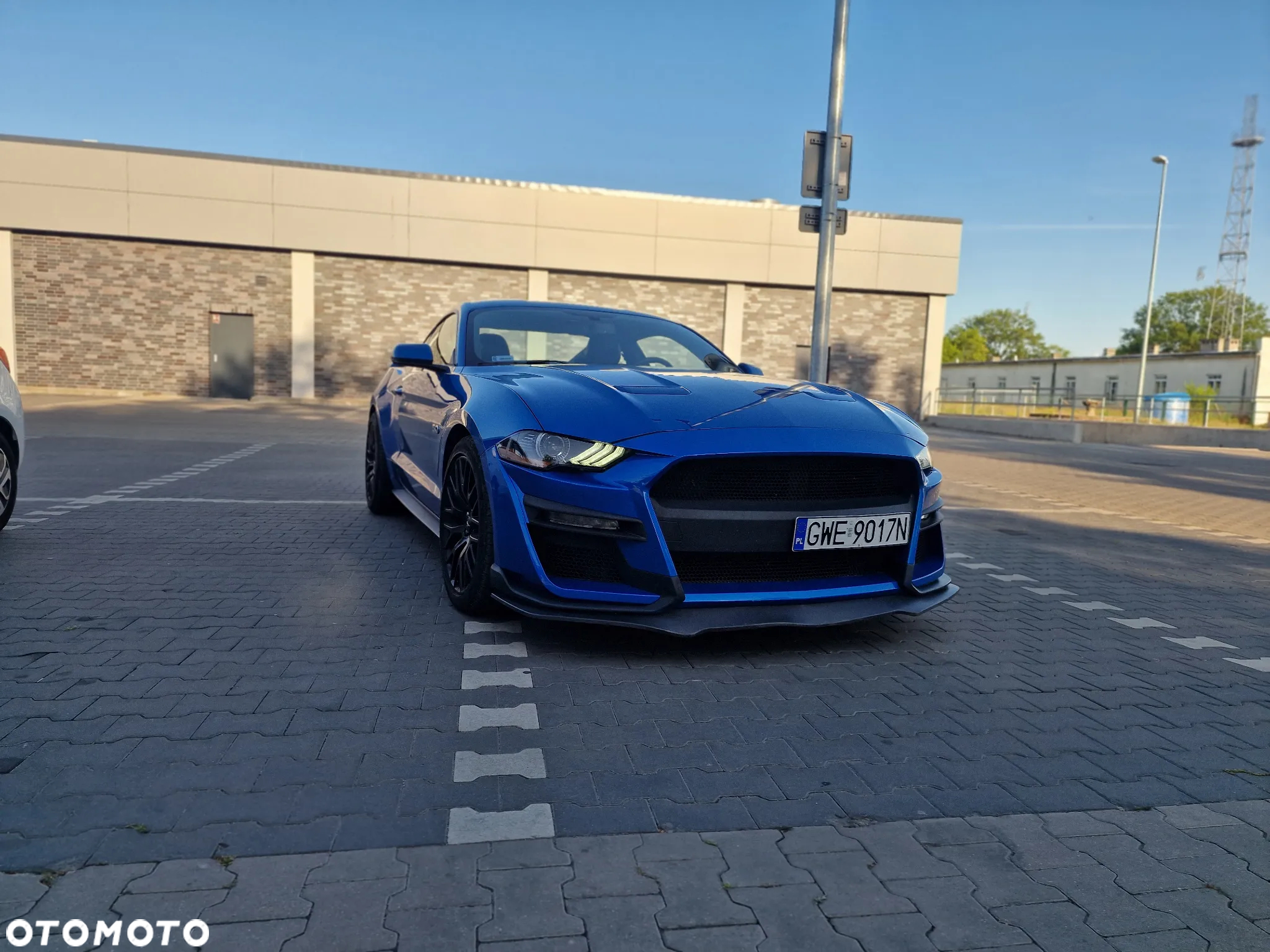 Ford Mustang 5.0 V8 GT - 6