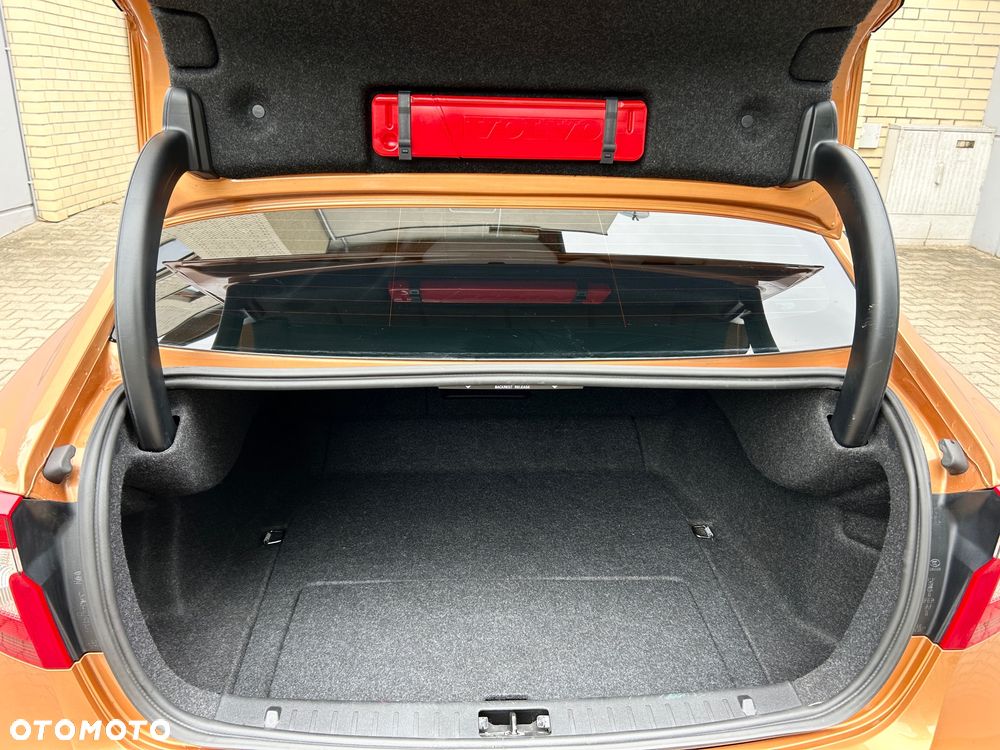 Volvo S60 - 8