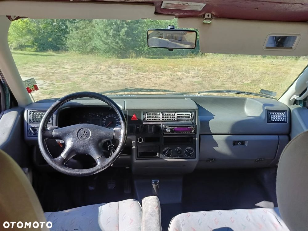 Volkswagen Transporter L - 10