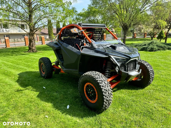 Polaris RZR