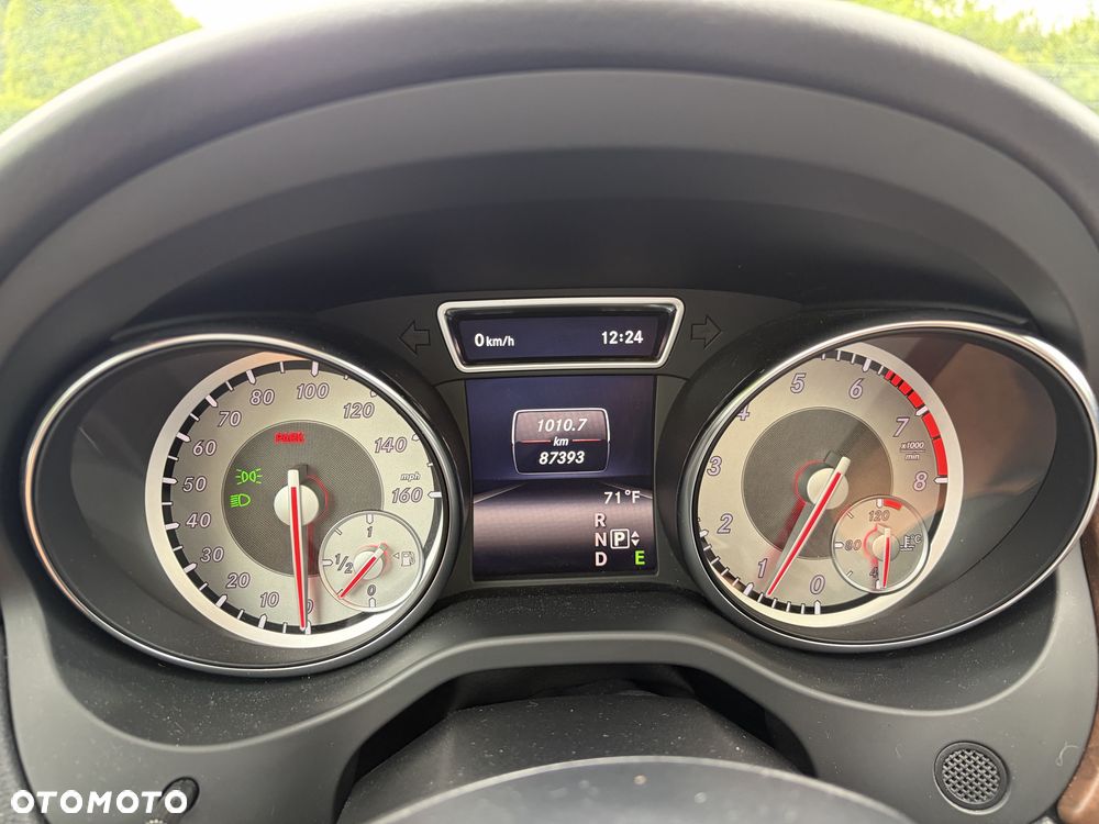 Mercedes-Benz GLA - 6