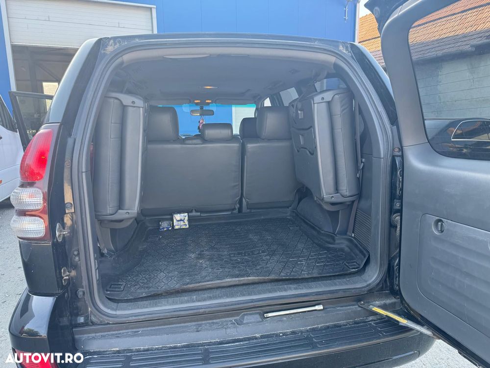 Toyota Land Cruiser 3.0 TD-4D Aut Executive - 13