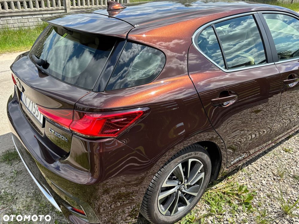 Lexus CT 200h Elegance EU6 - 23