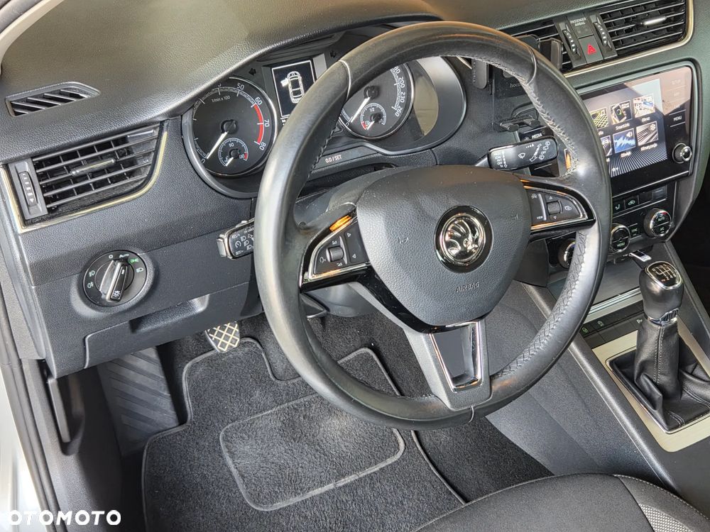 Skoda Octavia 1.0 TSI GPF Ambition - 9