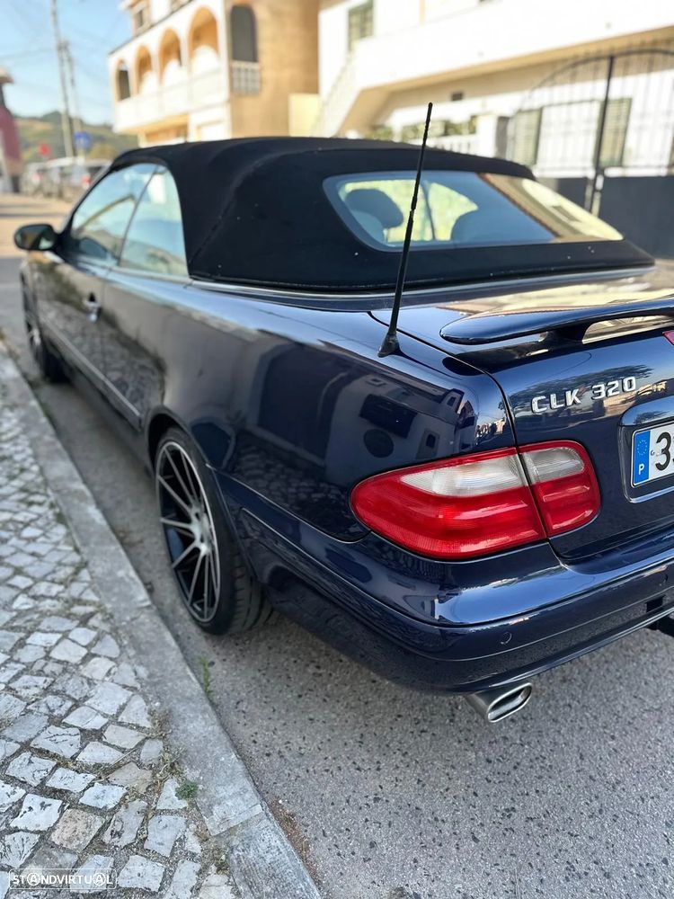 Mercedes-Benz CLK 320 - 5