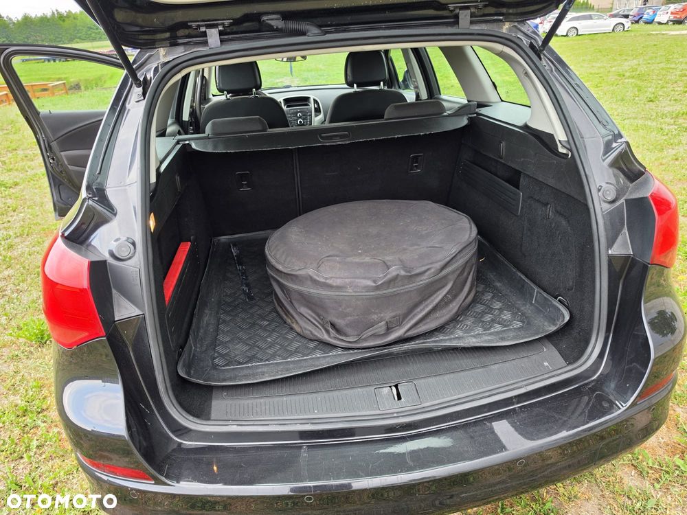 Opel Astra 1.4 Sport - 19