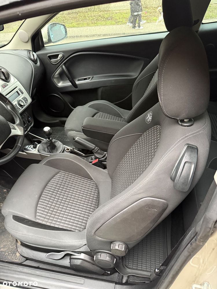 Alfa Romeo Mito - 6