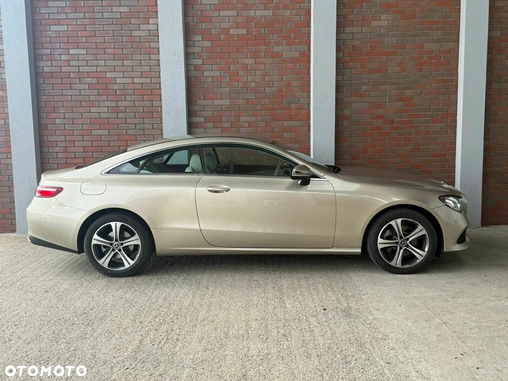 Mercedes-Benz Klasa E - 8